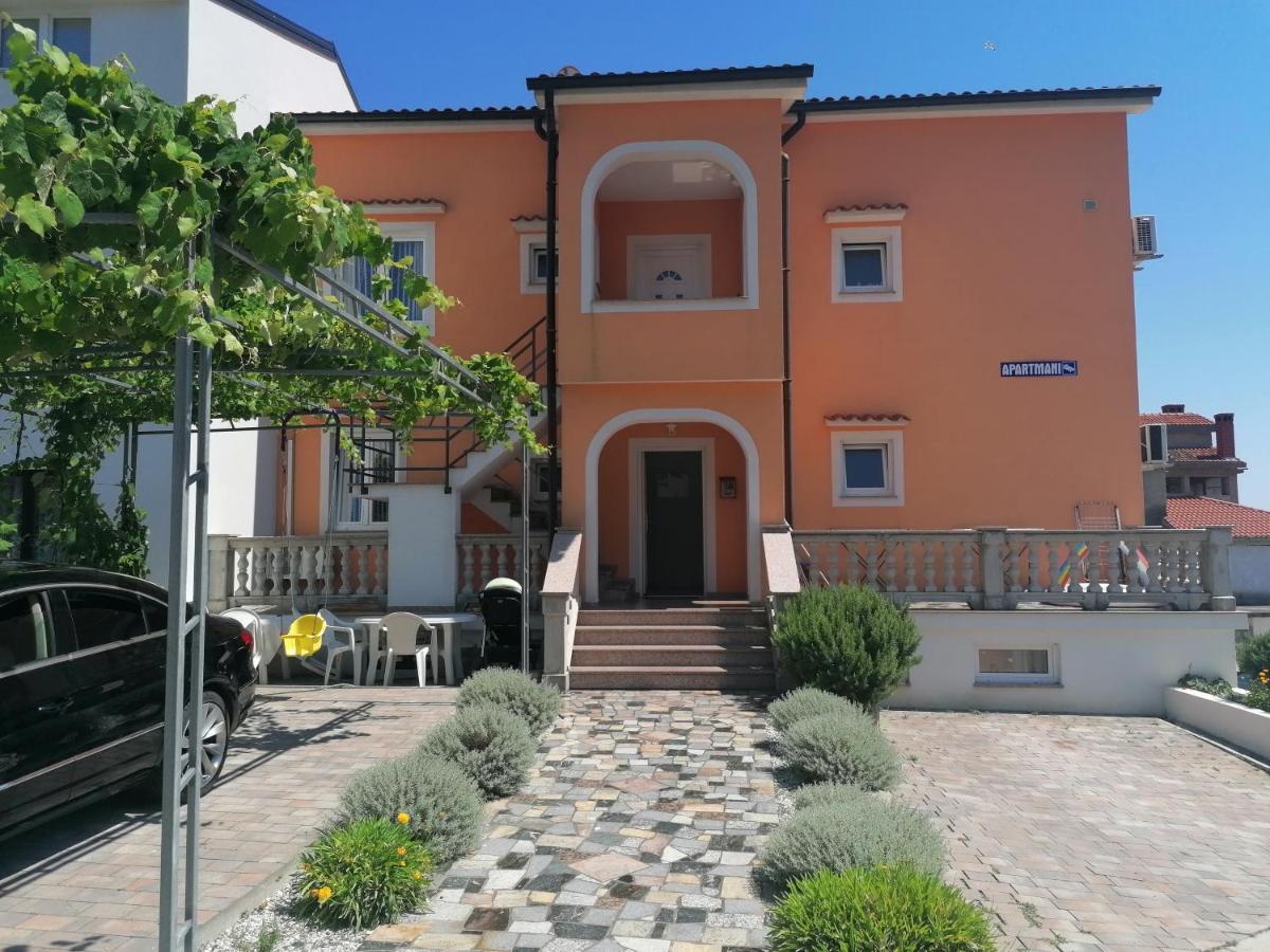 Apartmani Bulajic Krk Town Kültér fotó