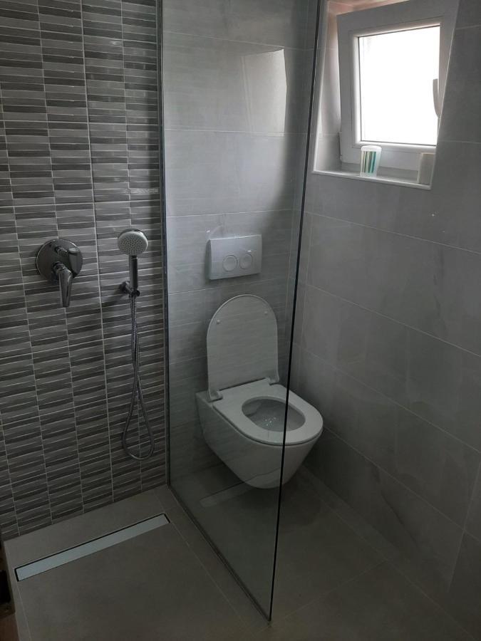 Apartmani Bulajic Krk Town Kültér fotó