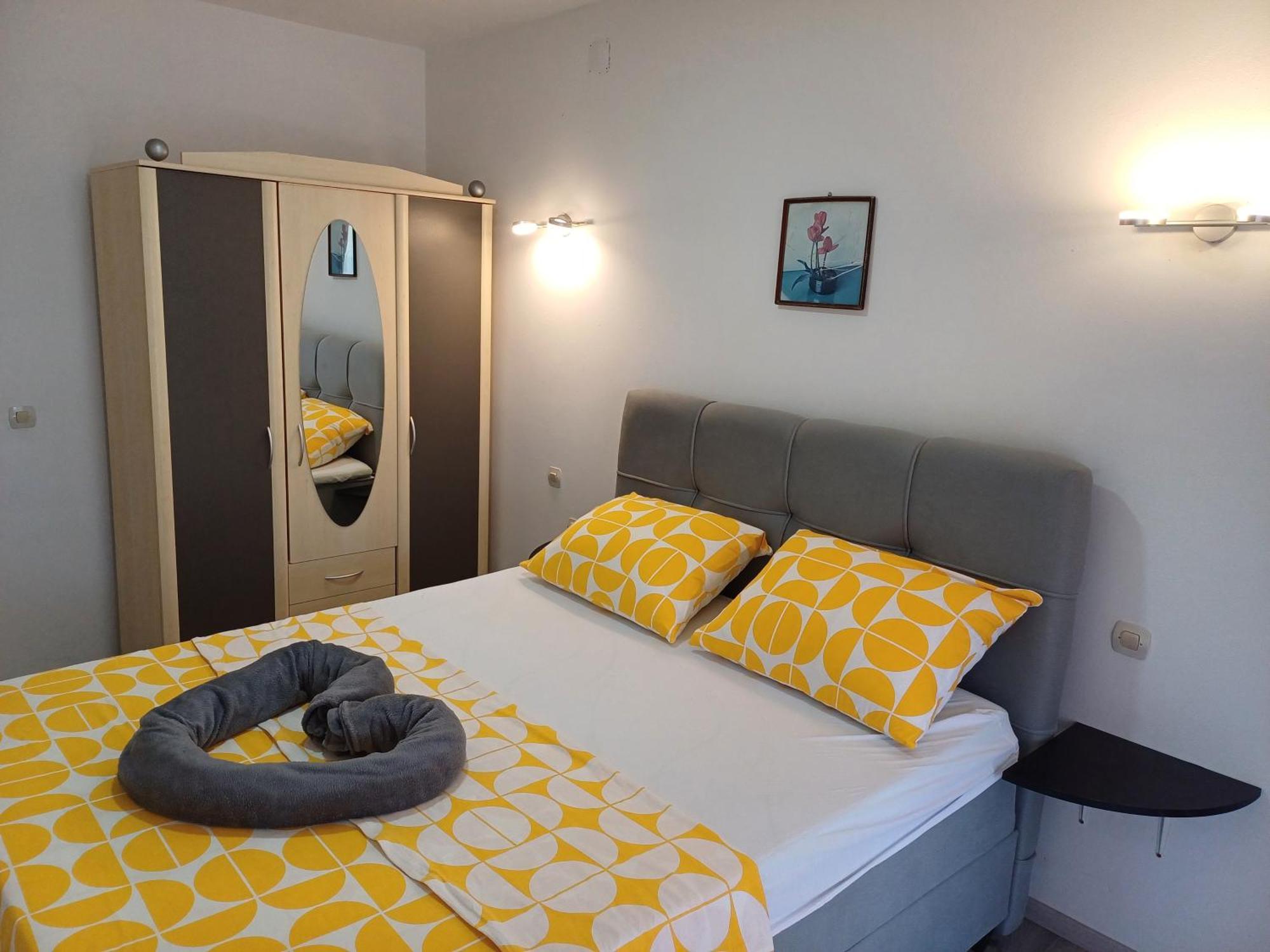 Apartmani Bulajic Krk Town Kültér fotó