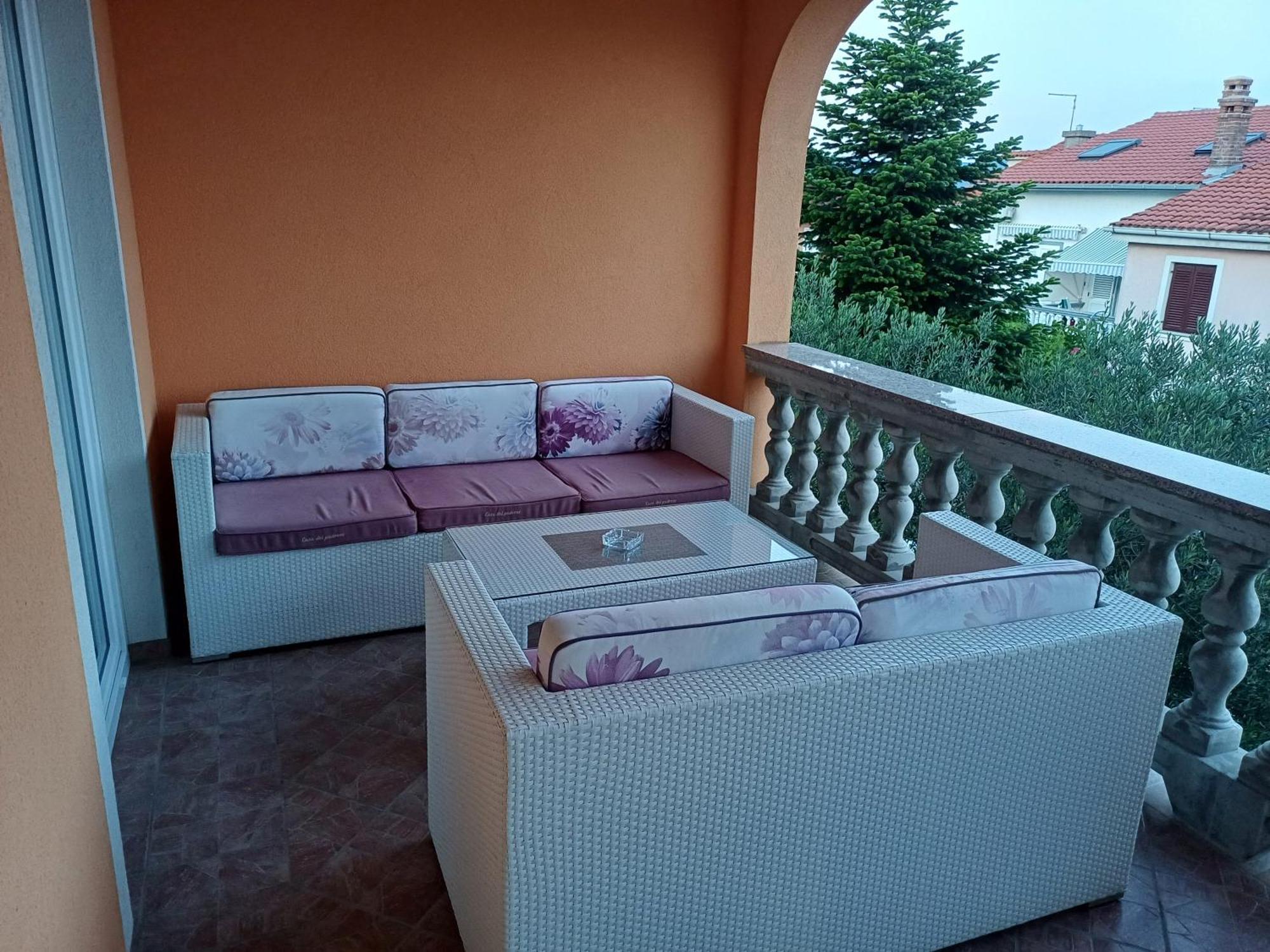 Apartmani Bulajic Krk Town Kültér fotó